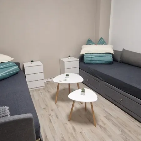 Ferienwohnung In Krefeld, In City * Krefeld
